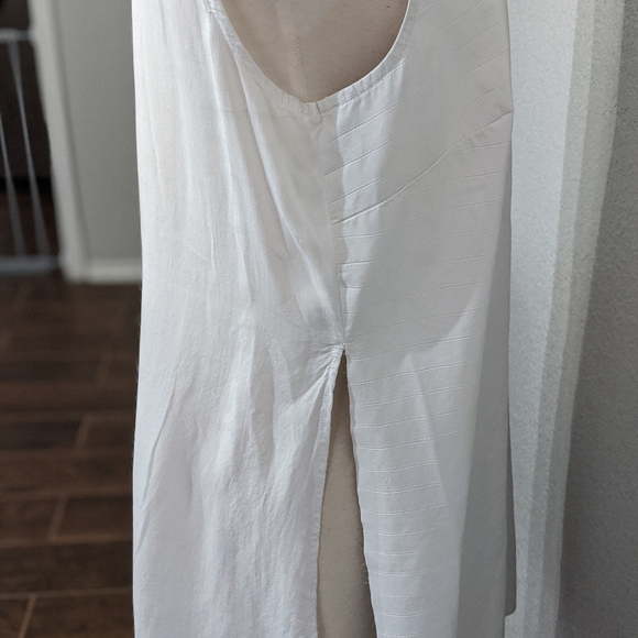 BCBG Tunic - Picture 5 of 5